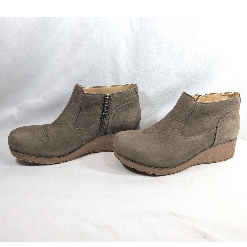 Dansko Taupe Leather Ankle Boots; Side Zip Wedge Booties Size 39